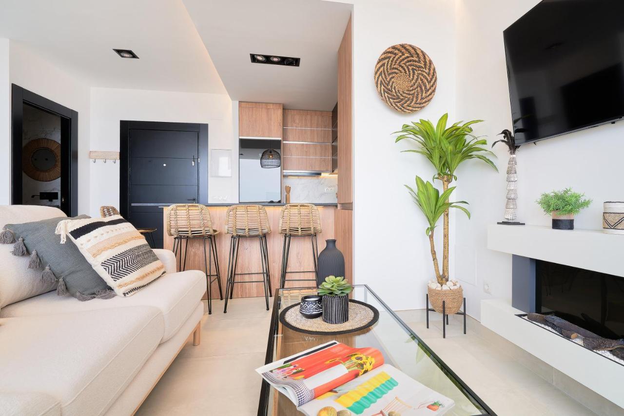 Pura Vida Luxury Apartment With Jacuzzi Torremolinos Luaran gambar
